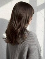 ミロアヴィタ 平尾(miroa vita)&nbsp;アッシュブラウン 顔周りカット 艶髪 レイヤー 髪質改善