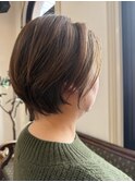 大人の若見えショートボブ