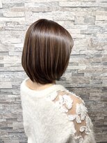 ヴィソップ(V.S.O.P) 【クーポン付】艶感カラーグレスで叶う大人上品丸みボブスタイル