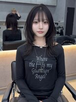 SSAW&nbsp;小顔効果ミディアムハッシュレイヤー