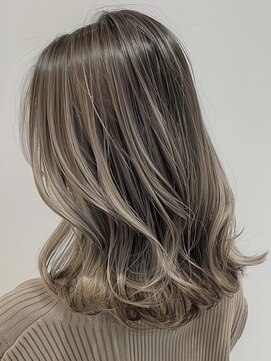 ネックス 表参道本店(nex) デザインカラーレイヤーカットウェットヘアオリーブベージュ白髪