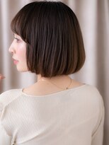 モッズヘア 越谷(mod's hair) ミルクティーベージュ艶感ストレート丸みショートボブ30代40代X