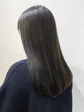 ネイヴィル(navile) 10代20代おすすめ◎まとまるカット