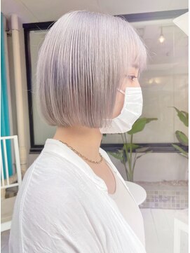 ヘアーメイクオズ(hair make O/S) プラチナベージュにトレンドマッシュボブ☆