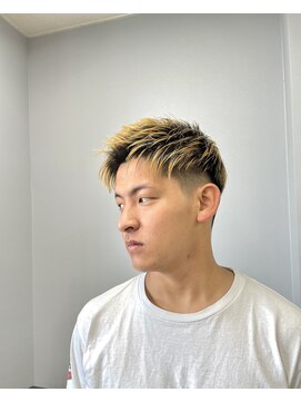 ゲート バーバー スタイル(GATE BAR BER STYLE) ブリーチツーブロ