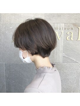メゾン アヴァロ(Maison Avallo) お客様スナップ　マッシュショート／カーキアッシュ