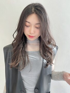 スペイディック 中目黒(SPADIC) ナチュラルで抜け感のある韓国風スタイル