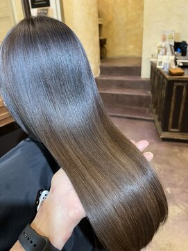 リリアン(Ririan) 【橋本】うる髪フルカラー+自社製品髪質改善トリートメント