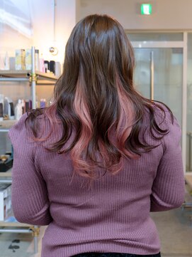 フィッツコア(FITS CORE) インナーカラーにブリーチ1回でサーモンピンク