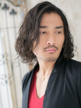 トニーアンドガイメン ホテル京阪仙台店(TONI&GUY MEN) 大人ワイルドで黒髪ソバージュミディアムスタイルg仙台