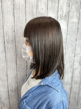 ビューティドレッセヤマノ 池袋パルコ(Beauty Dresse YAMANO) 【ストレート】アッシュグレーカラー