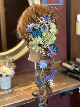 ミザリー(MISERY) ドライフラワーを使用した編みおろし