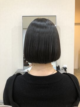 メル ヨコハマ(MeL) #ミニボブ#ボブ#パッツンボブ【横浜/横浜駅】