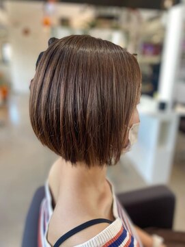 アンナヘアヴィラ(AnNa hair villa) ミニボブ