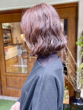 スクエアウーノ 博多(SQUARE＊UNO HAKATA) ボブパーマ　ナチュラルブラウン　ニュアンスパーマ　こなれ感