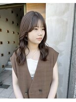 イロプラスソイ(iro + soi)&nbsp;▲小顔ゆったりレイヤー×シアーベージュ▲