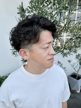 ユイバイラドンナ(Huit by LADONNA) ベリーショート/ダークアッシュ/ニュアンスパーマ/韓国マッシュ