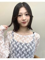 ヨーク(yoke) レイヤーボブ/顔まわりカット/ブルーブラック