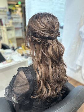 ヘアーアンドメイク ルシエル(hair&make Luxiel) ロングレース編みハーフアップ☆ヘアアレンジ
