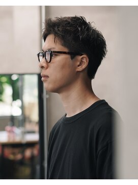 サップ 茨木店(Sup) スパイキーショート／刈り上げ