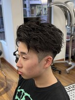 ザデイトウキョウ 表参道 青山(THE DAY TOKYO)&nbsp;MEN’S/サーフカール/刈り上げセンターパート/表参道駅/青山