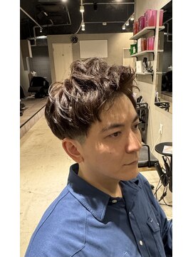 ギルド(Guild) 大人の色気アップバングショート