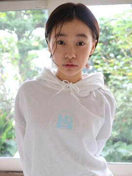 トゥートゥー(twotwo) 丸みショート