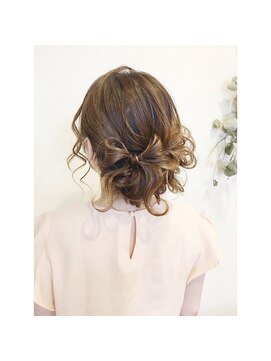 キキ 美容室(KIKI) リボンアレンジ★