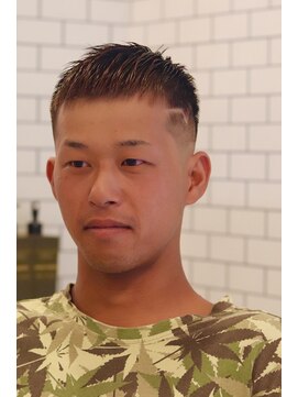 サードプレイス(Third Place) クロップライン