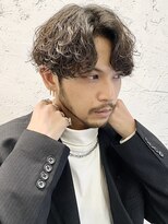 バイフィフス 原宿/表参道(by fifth)&nbsp;波巻きツイストスパイラルパーマツーブロック刈り上げ