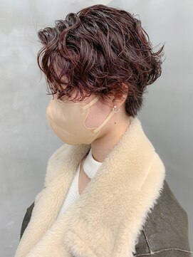 テトヘアー(teto hair) ハンサムショート、ニュアンスパーマ、ピンクブラウン