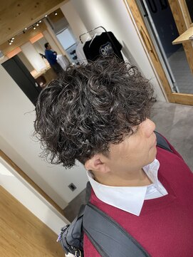 クオル 立川(QOL) 外国人風プードルパーマ