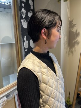 エディ(eddie) 【eddie】暗髪ショート