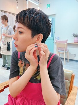 シビバイレボ(CIBI by revo) 地毛風カラー/ナチュラルレイヤーカット/ショートボブ[船橋]