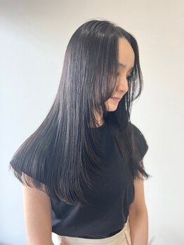 ネーム(Nemu.)の写真/クセや広がりでお悩みの方に！まっすぐ過ぎない自然なストレートで、毛先まで扱いやすい髪を手に入れて♪