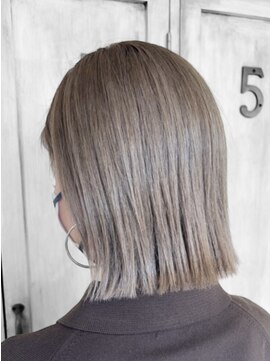 リープス(LEAPS) ベージュ