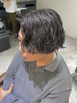 クオル 立川(QOL) センターパートシャドウパーマニュアンスパーマ無造作パーマ