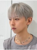 ホワイトシルバー×ショートマッシュ