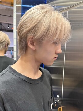 サンクマーケット 渋谷(cinq MARKET) メンズミルクティーベージュコンマヘアアッシュグレージュカラー