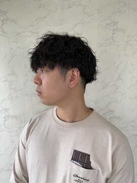 ウシワカマルエムティードット(USHIWAKAMARU MT.) 波巻きパーマ