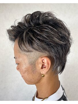 ルミエール バイ エイルリュクス(Lumiere by EirLUXE) ダブルカラー/髪質改善/インナーカラー/ブリーチ/縮毛矯正