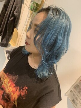 ジーナ 赤羽(XENA) 顔型別ヘアスタイル特集/ブルーグラデーションカラー/レイヤー