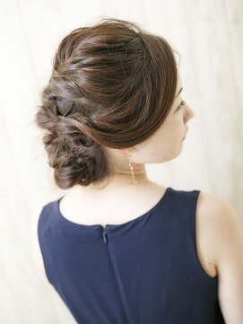 アンジュ ヘアー(Ange hair) おでかけシニョン