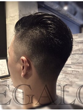 バーバーショップ レガロ(REGALO) ビジネスマン向けスキンフェード