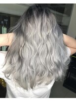 テテ(TETE) バレイヤージュホワイト 長堀橋×心斎橋