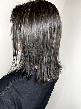 フロート 小阪店(float) アッシュグレー_マロンベージュ Aラインボブ かきあげ