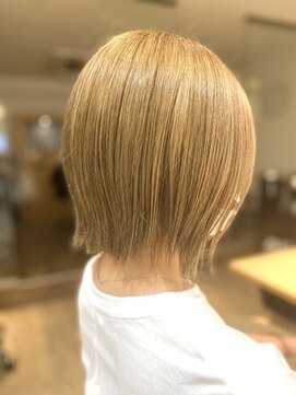 コルテ(Corte) ブリーチonベージュカラー