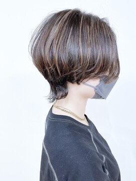 モリオ フロム ロンドン 成増店 【morio成増 セリザワ】マッシュウルフ ハイライトカラー