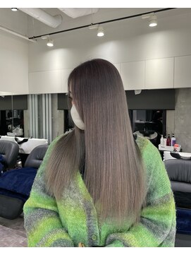 エリーツ 表参道(elyts) 外国人風オンブレヘア