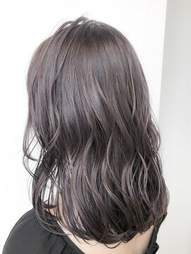 リベラ(LIBERA) 透明感ナチュラルバイオレット《TARO》